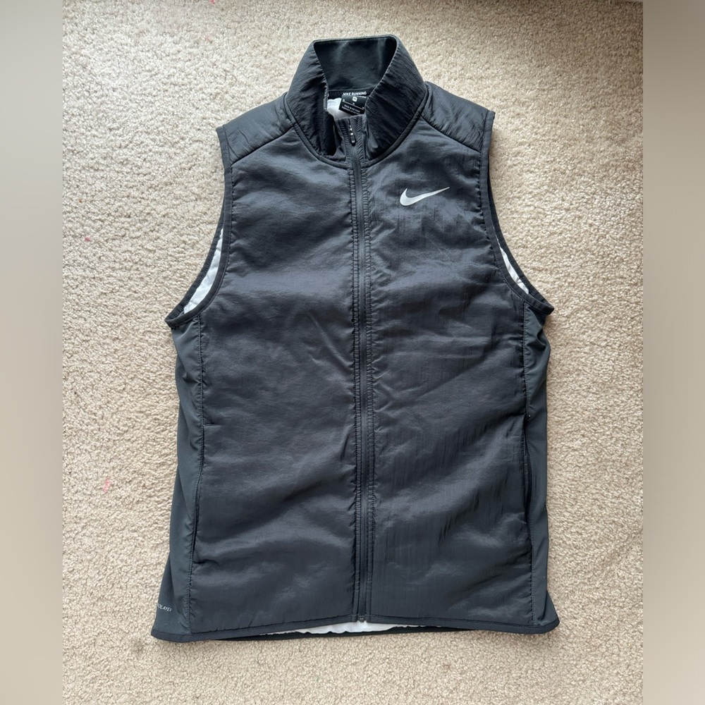 Men’s Nike running vest SzM in excellent condition!